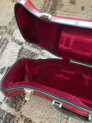 Funda Fibra Vidrio Trompeta Roja