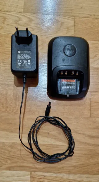 CARGADOR WALKIE MOTOROLA