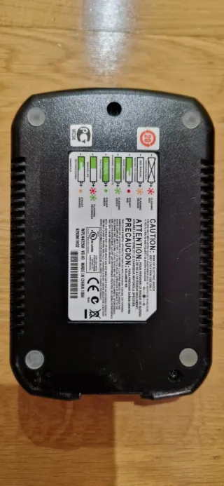 CARGADOR WALKIE MOTOROLA