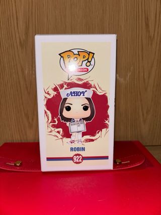 Funko Pop Robin 922 Stranger Things