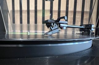 Tocadiscos Thorens TD 180