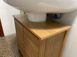 Mueble de madera para lavabo