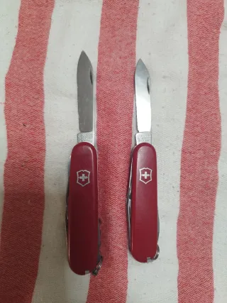 2 Coltelli Svizzeri Victorinox