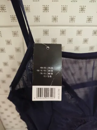 Body Esmara encaje azul talla 90B