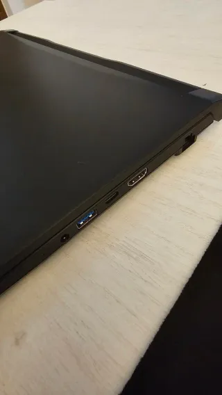 Portátil MSI Katana Intel i7 RTX 3050 + FUNDA