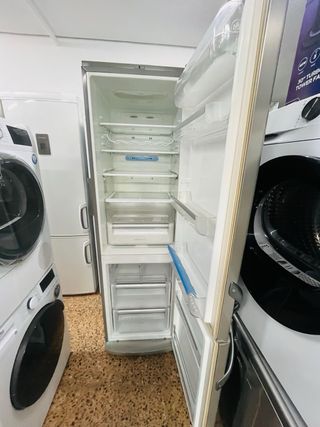 Nevera LG 2m alto x 60cm ancho con garantía