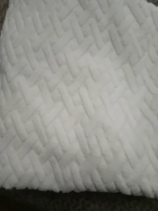 4 Fundas para Sillas Altas Blancas.