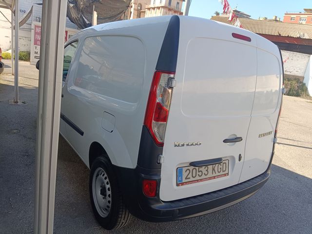 Renault Kangoo 2017.EL MEJOR FURGON.DISTINTIVO C.