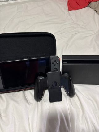 Nintendo Switch + Tarjeta 164GB