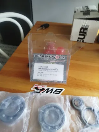 Rodamientos y retenes cigüeñal Gas Gas CBK25001