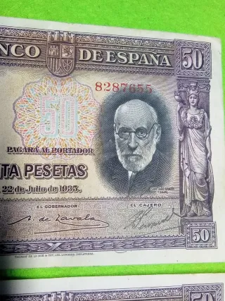 2 Billetes 50 Pesetas de1935 diferencias en color