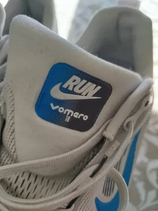 Nike Vomero 18 Talla 44