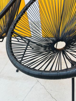 Pareja sillas nido Acapulco negras - Diseño
