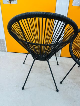 Pareja sillas nido Acapulco negras - Diseño