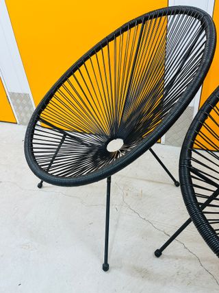 Pareja sillas nido Acapulco negras - Diseño