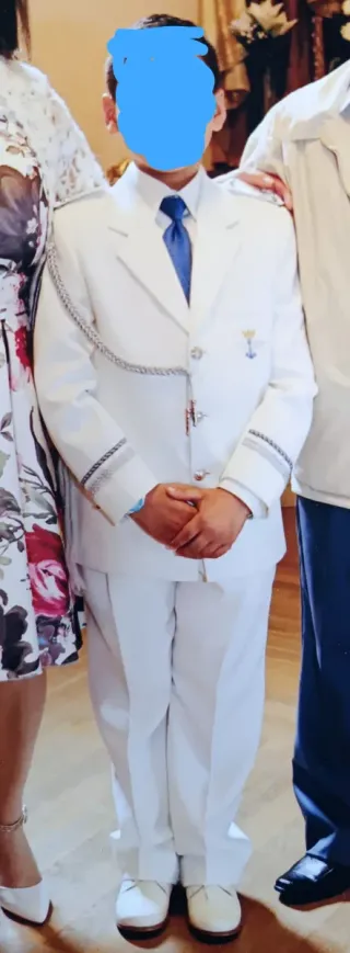 Traje de primera comunión de capitán niño
