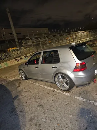 Volkswagen Golf 2001
