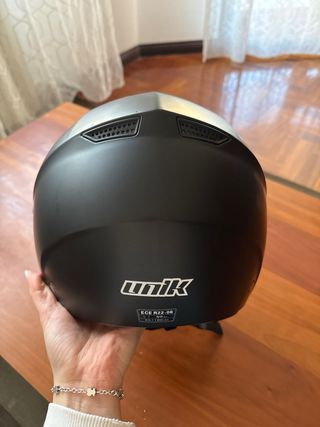 Casco Jet Negro con Visera