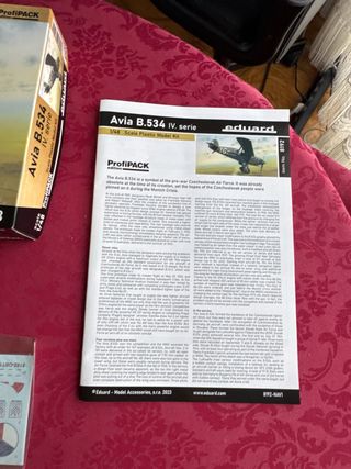 Maqueta Avia B.534 IV serie Eduard Profipack