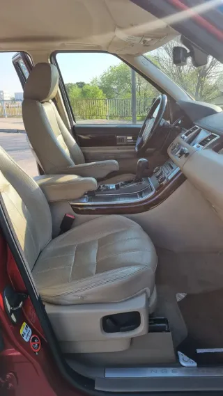 Land Rover Range Rover Sport 2010