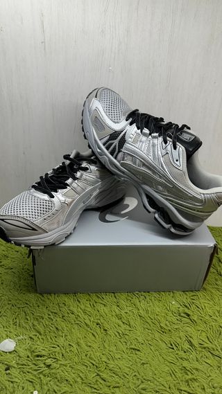 ASICS Zapatillas Running Plata y Negro