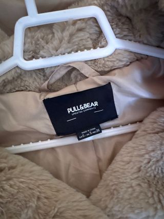 Chaqueta pelo Pull&Bear sin mangas