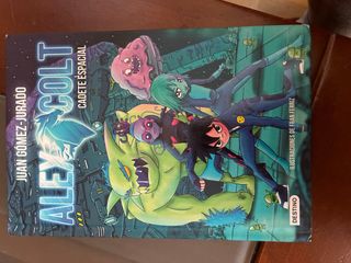 Libro Juan Gomez-Jurado Alex Colt Cadete especial