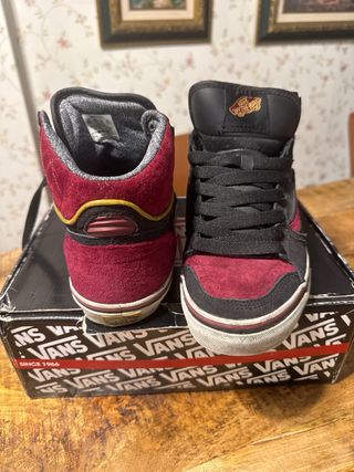 Vans Chukka Low Edición Limitada