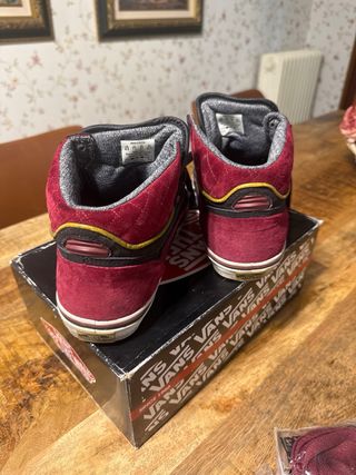 Vans Chukka Low Edición Limitada