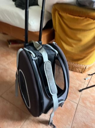 Transportín perro con ruedas casi nuevo