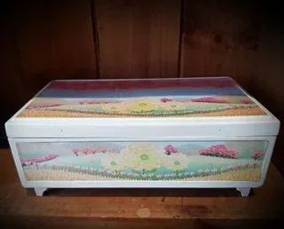 Caja música bailarina vintage años 90