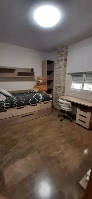 Se alquila piso en oliva pueblo,junio o septiembre