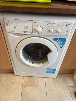 Lavadora Indesit 7kg A+