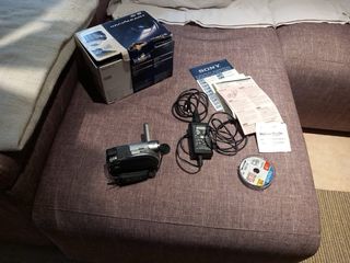 Videocámara Sony Handycam DVD