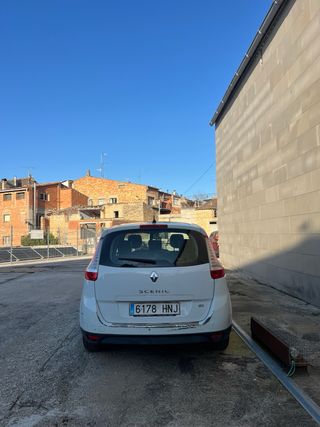 Renault Scenic 2012