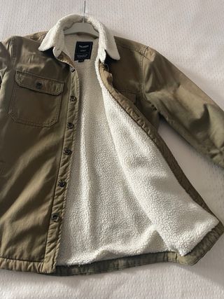 Chaqueta forrada Pull&Bear verde