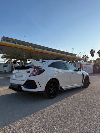 Honda Civic Type R FK8 Nacional
