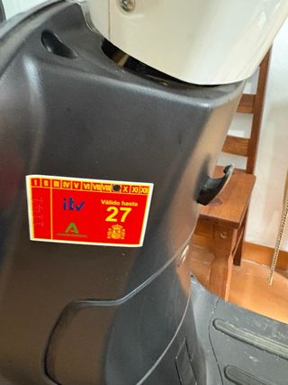 Moto eléctrica Esphuma Li Ebhros Blanca