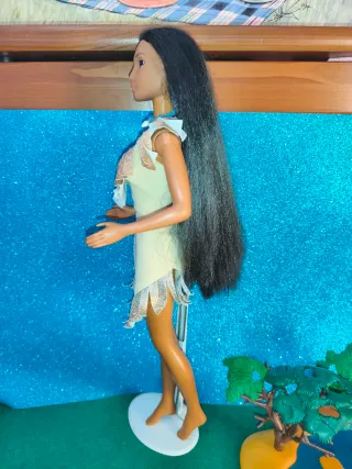 Muñeca Pocahontas XL