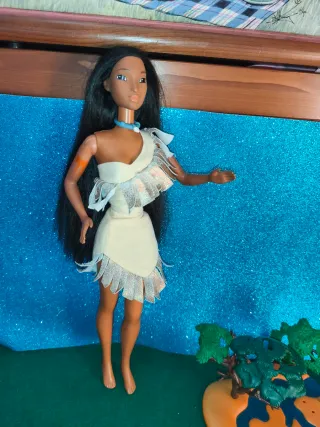 Muñeca Pocahontas XL