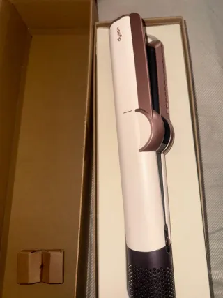 Dyson Airstrait nuovo