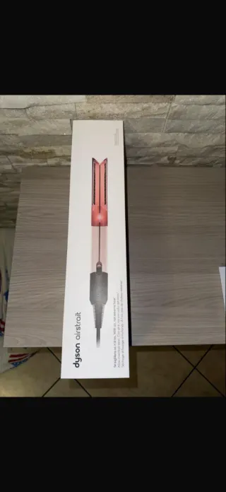 Dyson Airstrait nuovo