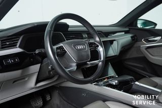 Audi e-tron Advanced 55 quattro