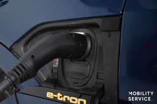 Audi e-tron Advanced 55 quattro