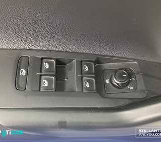 Volkswagen Polo Advance 1.0 59kW (80CV)