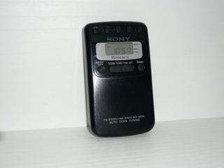 Radio Portátil Sony SRF-M606 FM/AM