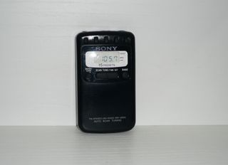 Radio Portátil Sony SRF-M606 FM/AM