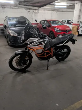 KTM 1090 Adventure R