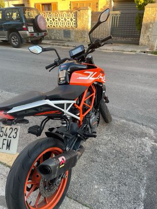 KTM Duke 390 - Moto Naked