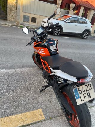 KTM Duke 390 - Moto Naked